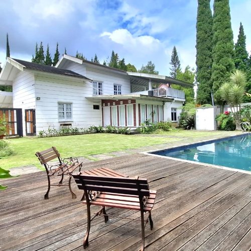 villa di bandung